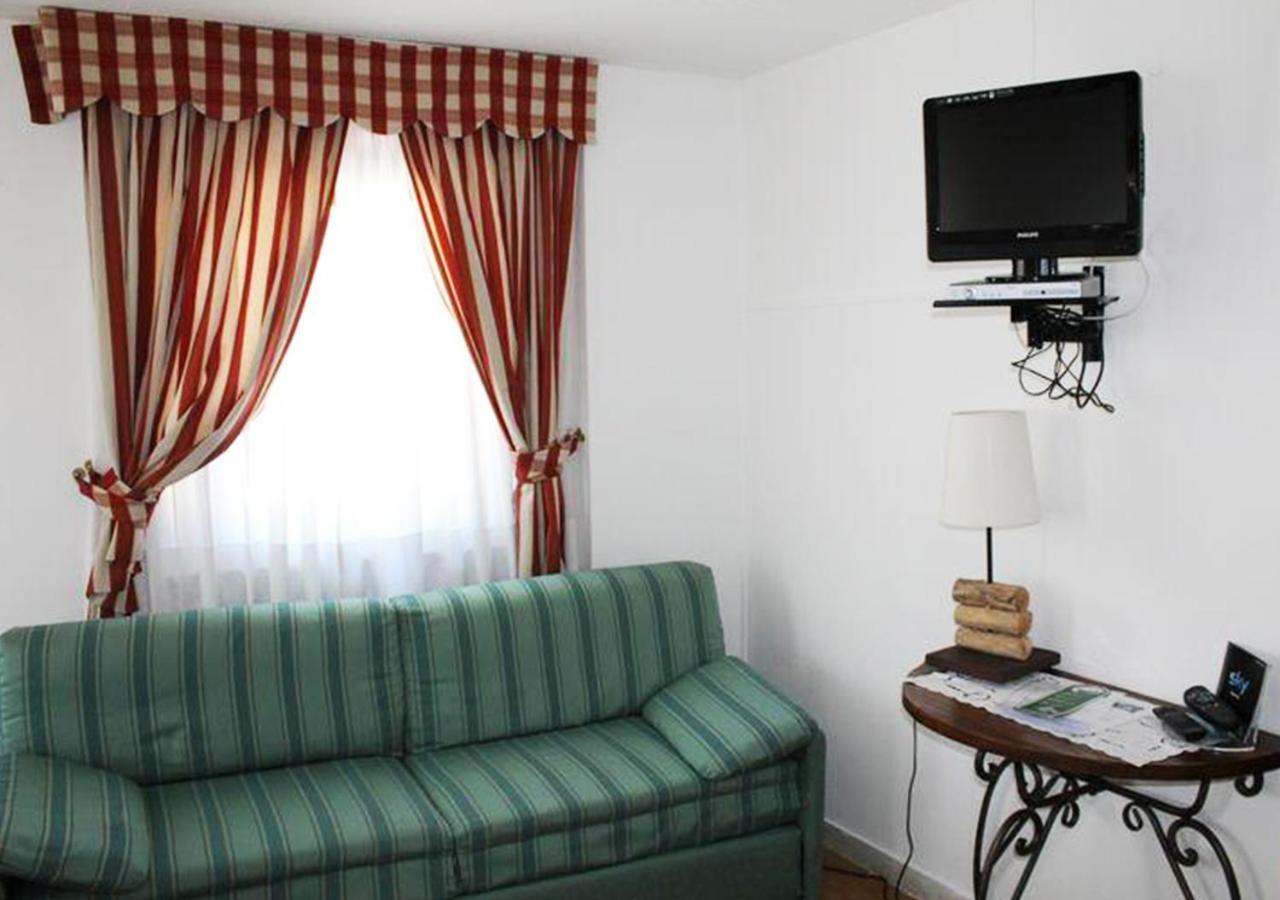 Hotel Bucaneve เพร-แซงต์-ดีดีเย ภายนอก รูปภาพ